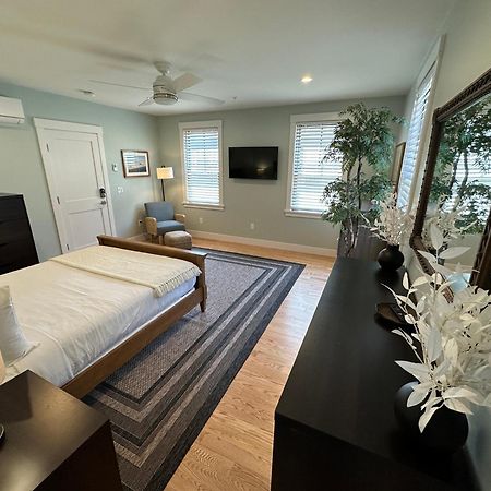 Prime Location! Renovated House! 6 Bed4 Bath Villa Newport Exteriör bild
